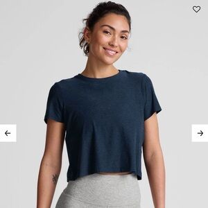 BEYOND YOGA Featherweight Spacedye Cropped Tee Navy M BNWT Women’s Top